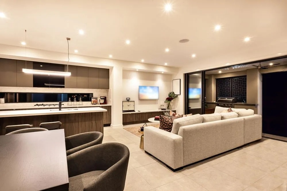 imageye___-_imgi_6_Cotter-Custom-Homes-Revision-18-1920w